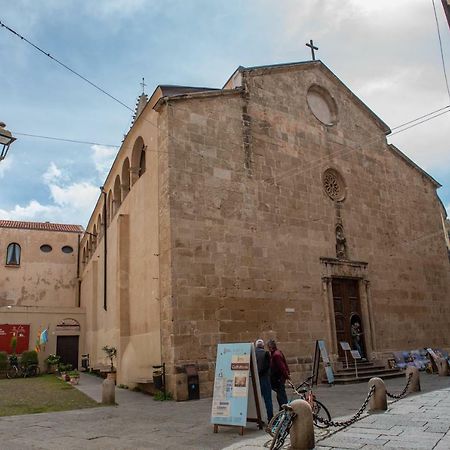 Centro Storico Carlo Alberto Alghero Buitenkant foto