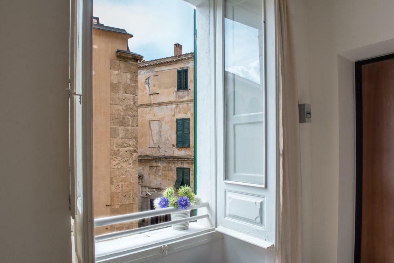 Centro Storico Carlo Alberto Alghero Buitenkant foto